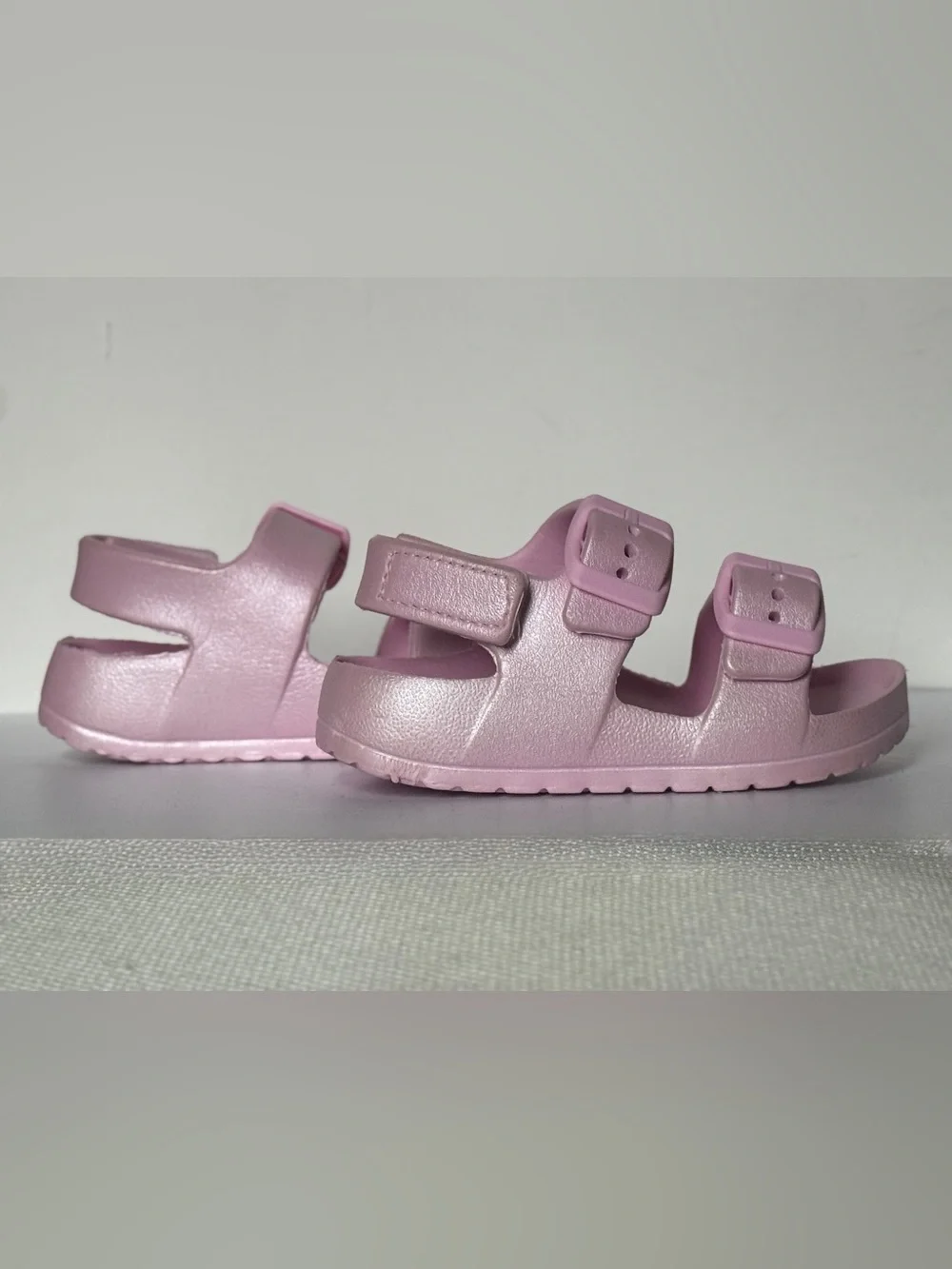 Pink Toddler Size 5-6 Water Sandals Dual Strap Buckle Slide